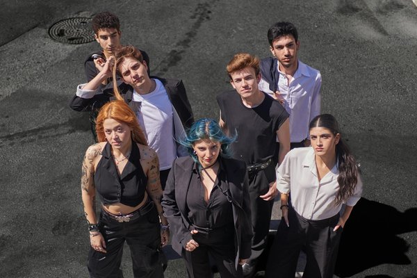 La montre chiffre arabe : un allié du temps et du style