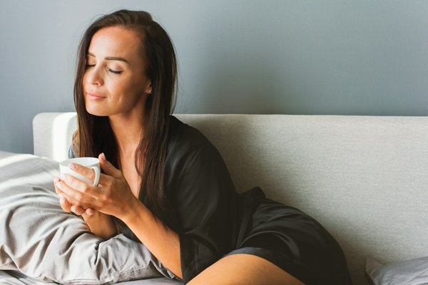 Robes de chambre femme: élégance et confort pour une nuit spéciale