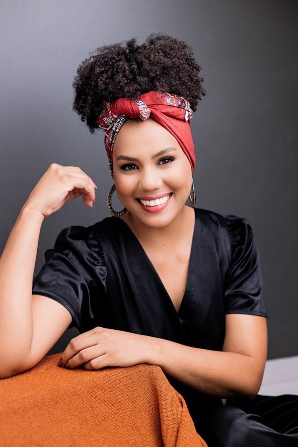 Quels types de bandeaux pour cheveux conviennent pour un look de bureau détendu?